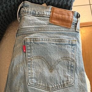 Levi's Wedgie Fit Blue Jeans